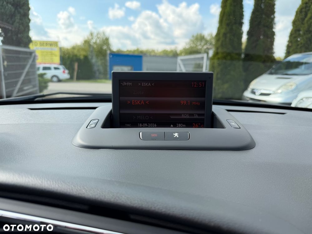 Peugeot 3008 155 THP Active - 21