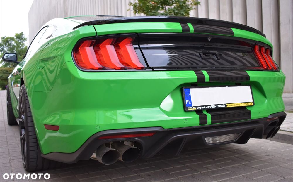 Ford Mustang - 11