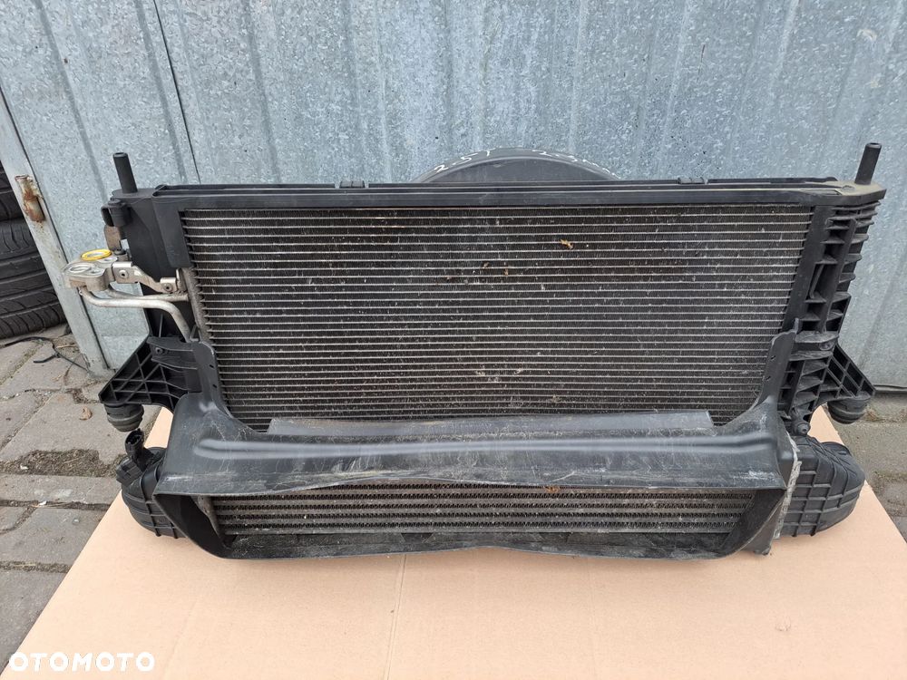 KOMPLET CHŁODNIC 2.5T VOLVO C30 S40 V50 C70  MANUAL