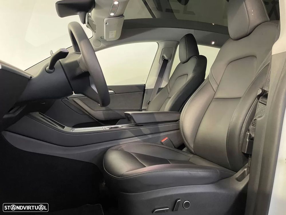 Tesla Model Y Long Range Tração Integral - 14