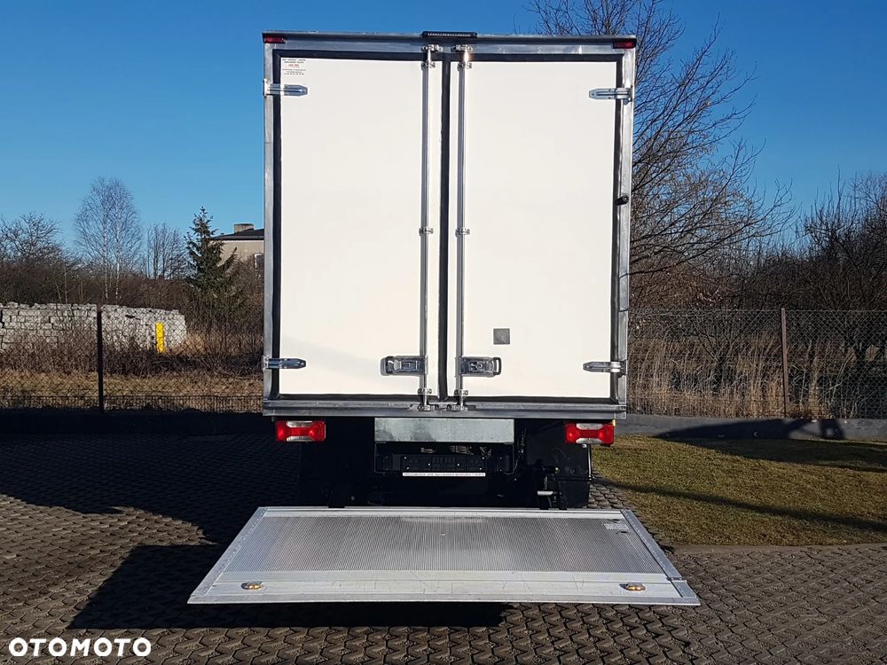 Iveco DAILY 72-180 WINDA 8EP CHŁODNIA AGREGAT IZOTERMA 4,21x2,09x2,10 GRZANIE THERMO KING V-500 MAX DMC 7,2 TONY - 16