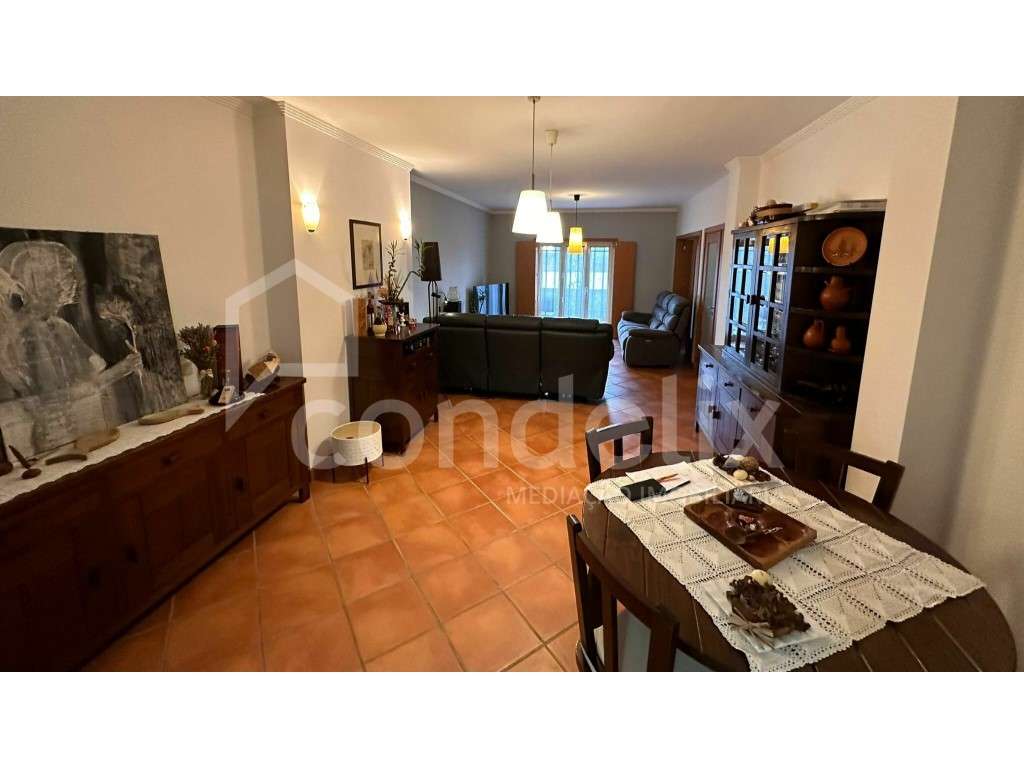 Moradia T4+1 em Canidelo com vistas rio - Grande imagem: 4/44