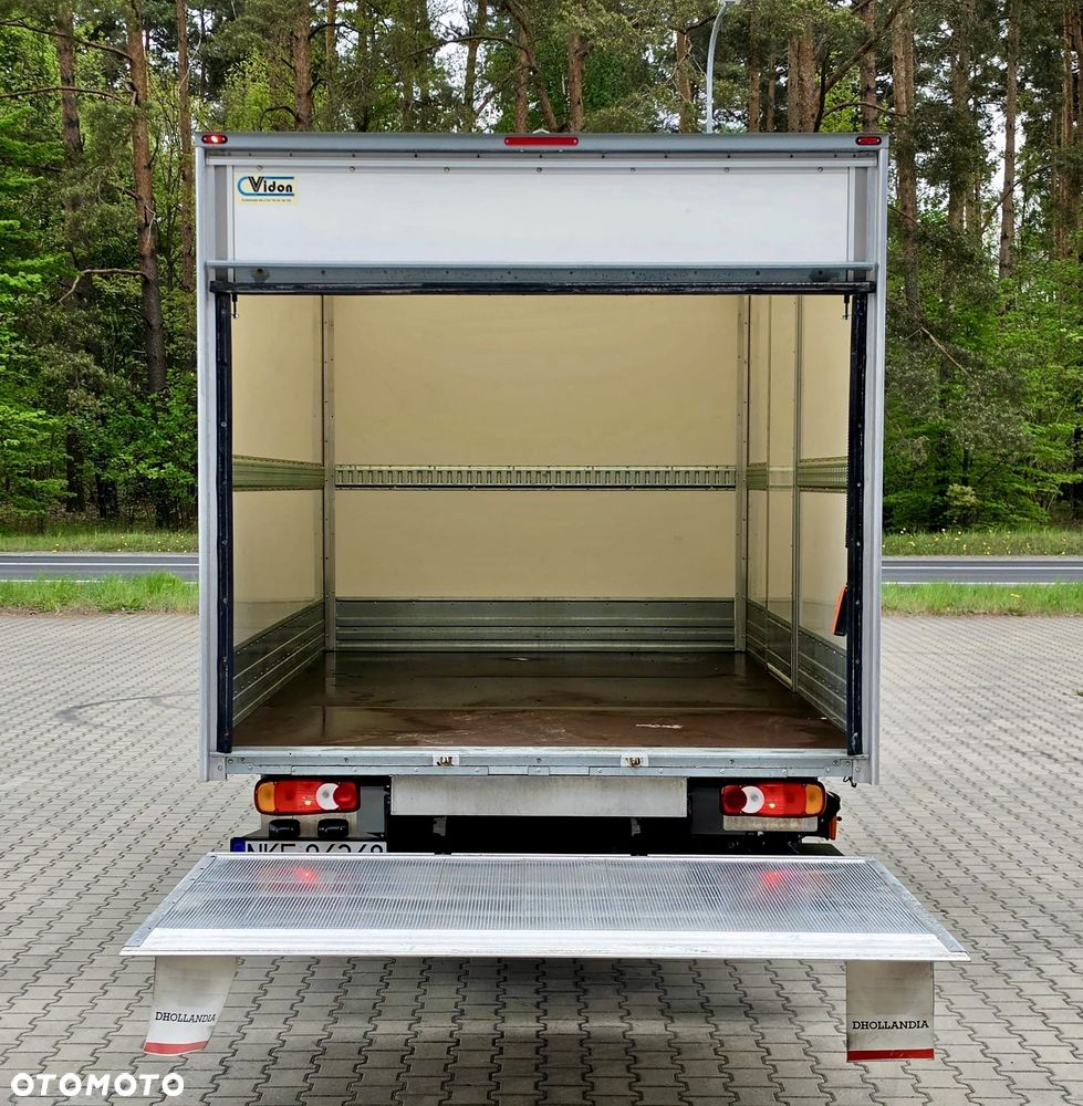 Nissan NV400 - 17