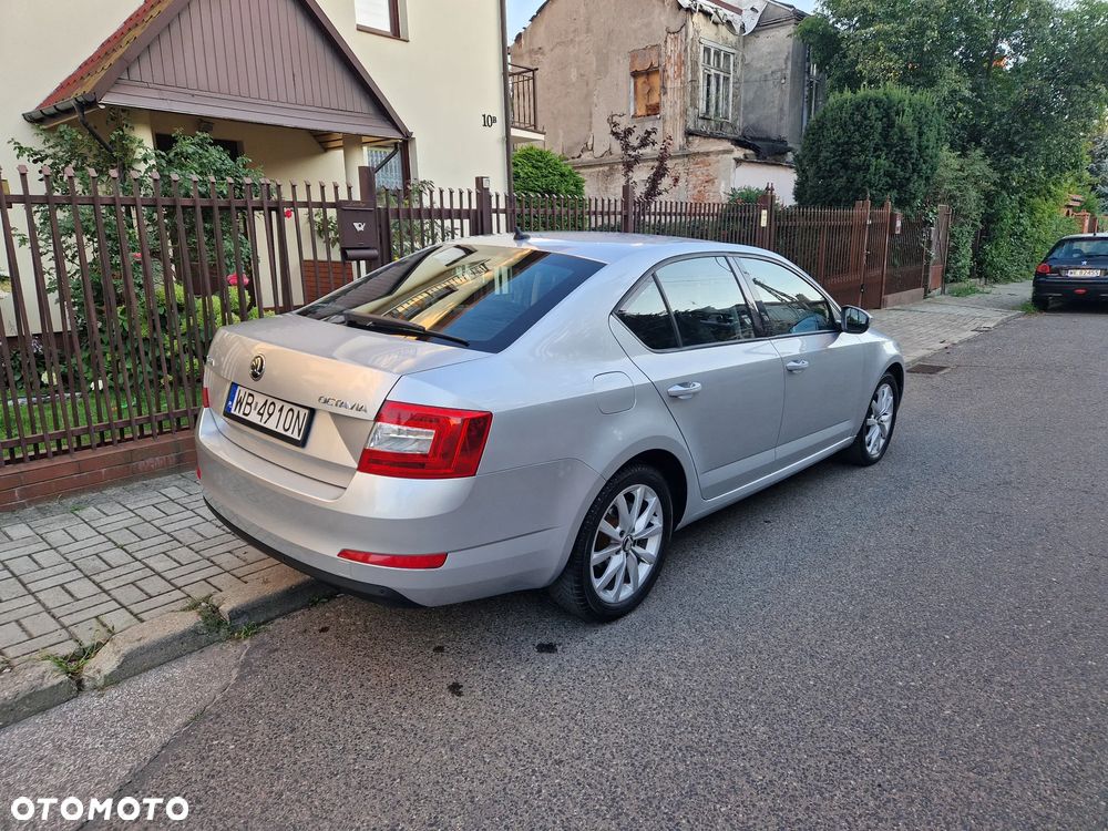 Skoda Octavia 1.4 TSI Edition DSG - 1
