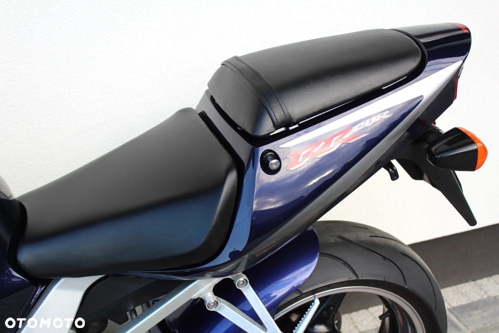 Honda CBR - 13