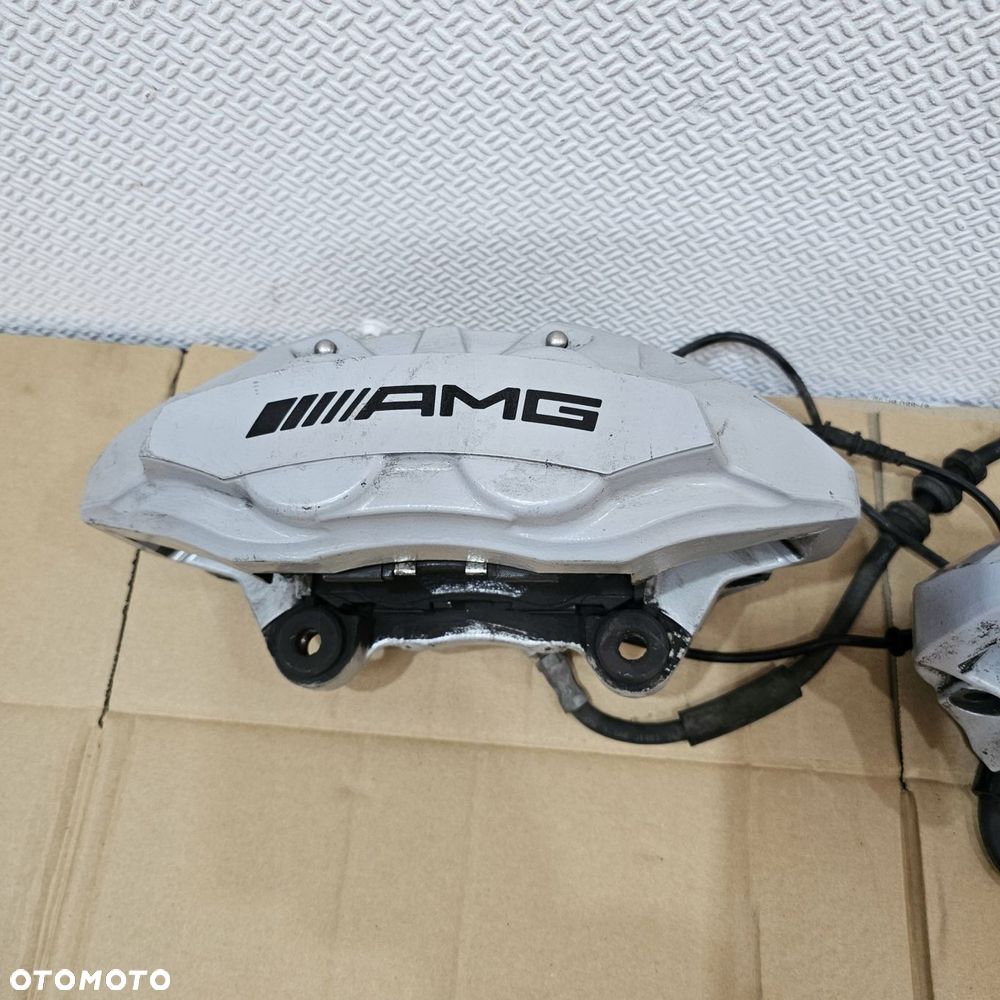 mercedes c-klasa w205 c43 amg zacisk hamulcowy przód przedni lewy prawy - 4