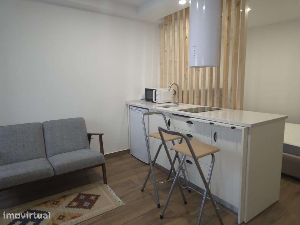 Apartamento T0 - Grande imagem: 2/8