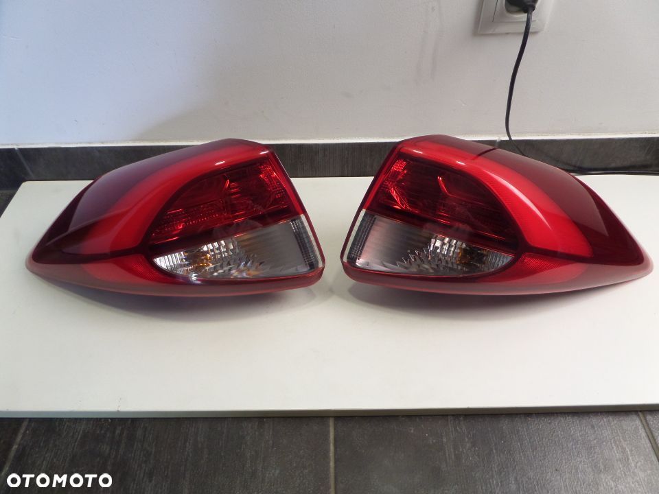 HYUNDAI TUCSON 15-18 LED LAMPA TYŁ PRAWA LEWA EUROPA - 1