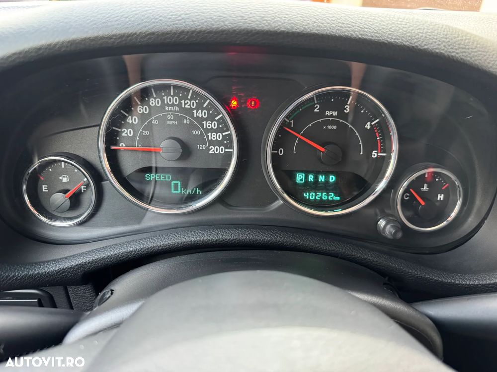 Jeep Wrangler 2.8 CRD AT Rubicon - 9