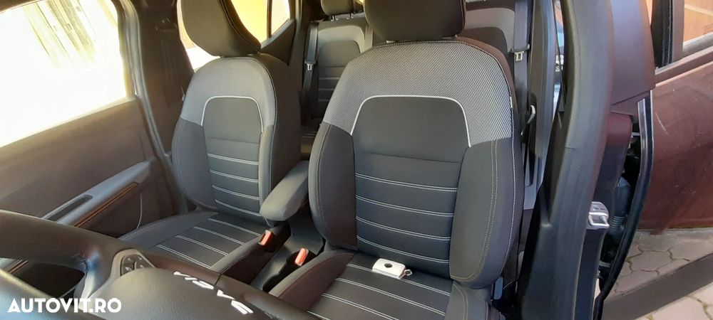 Dacia Sandero Stepway TCe 90 MT6 Extreme - 11
