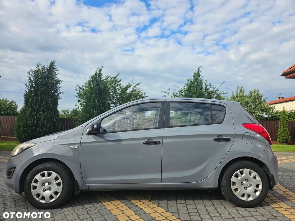 Hyundai i20 1.25 Classic + - 8