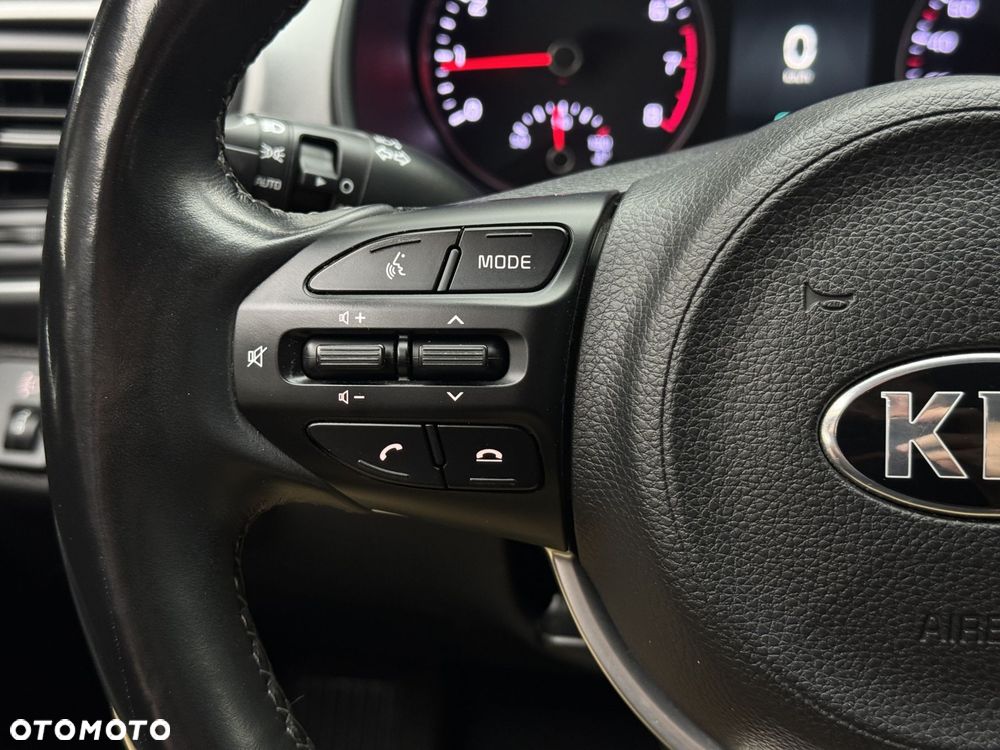 Kia Stonic 1.0 T-GDI M DCT - 24