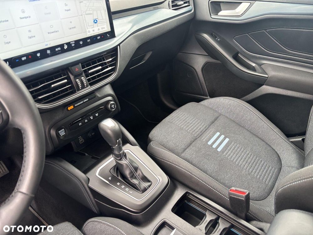 Ford Focus 1.0 EcoBoost mHEV Active X - 14