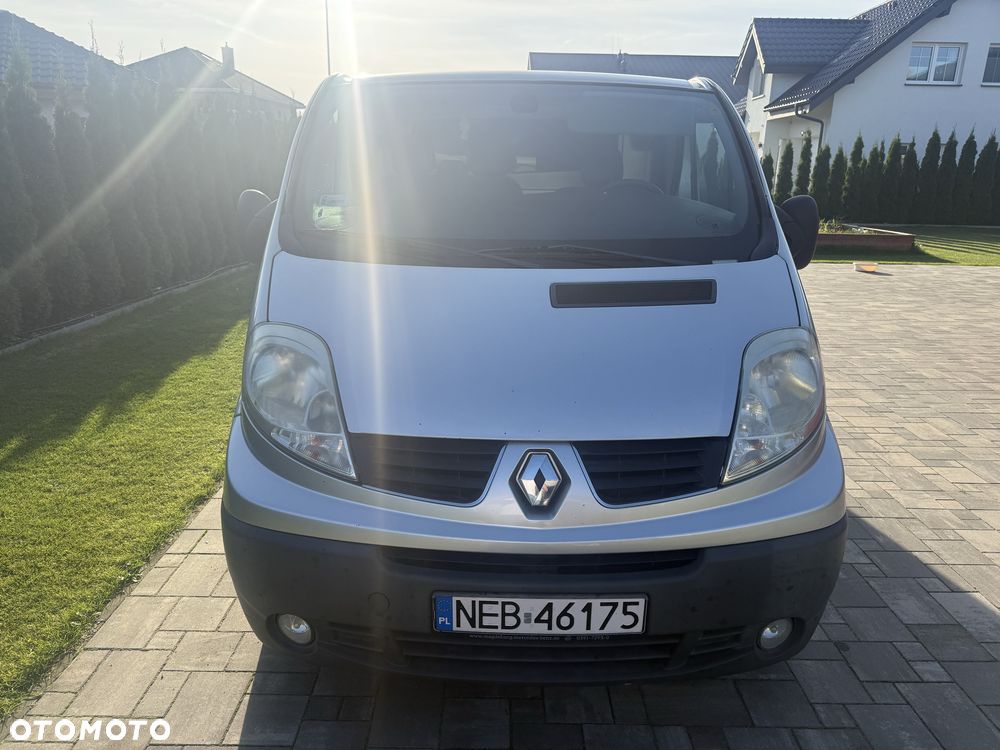 Renault Trafic - 1