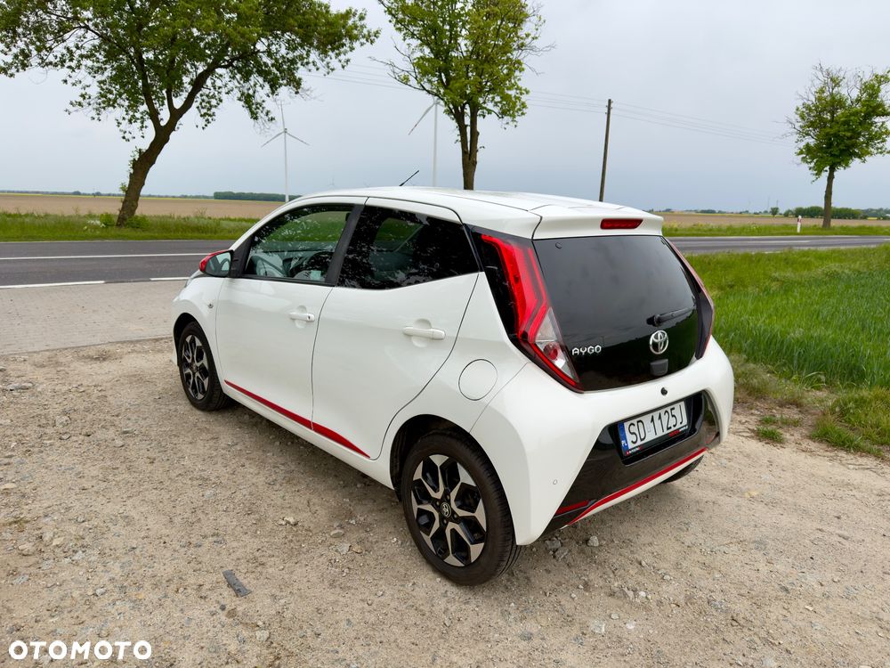 Toyota Aygo 1.0 VVT-i Color Edition - 10