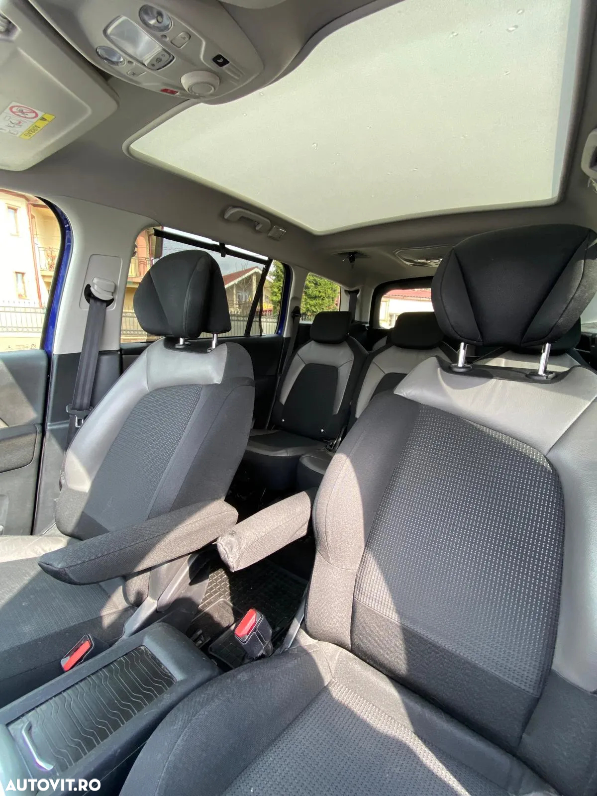 Citroën C4 Grand Picasso PureTech 130 Stop&Start SHINE - 31