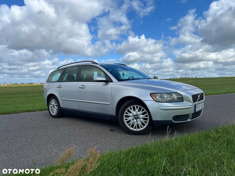 Volvo V50 - 1
