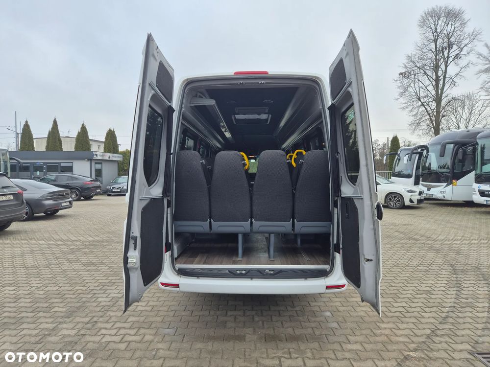 Mercedes-Benz SPRINTER/ 23 MIEJSCA + STOJĄCE/ 67 000 KM / KLIMA - 14