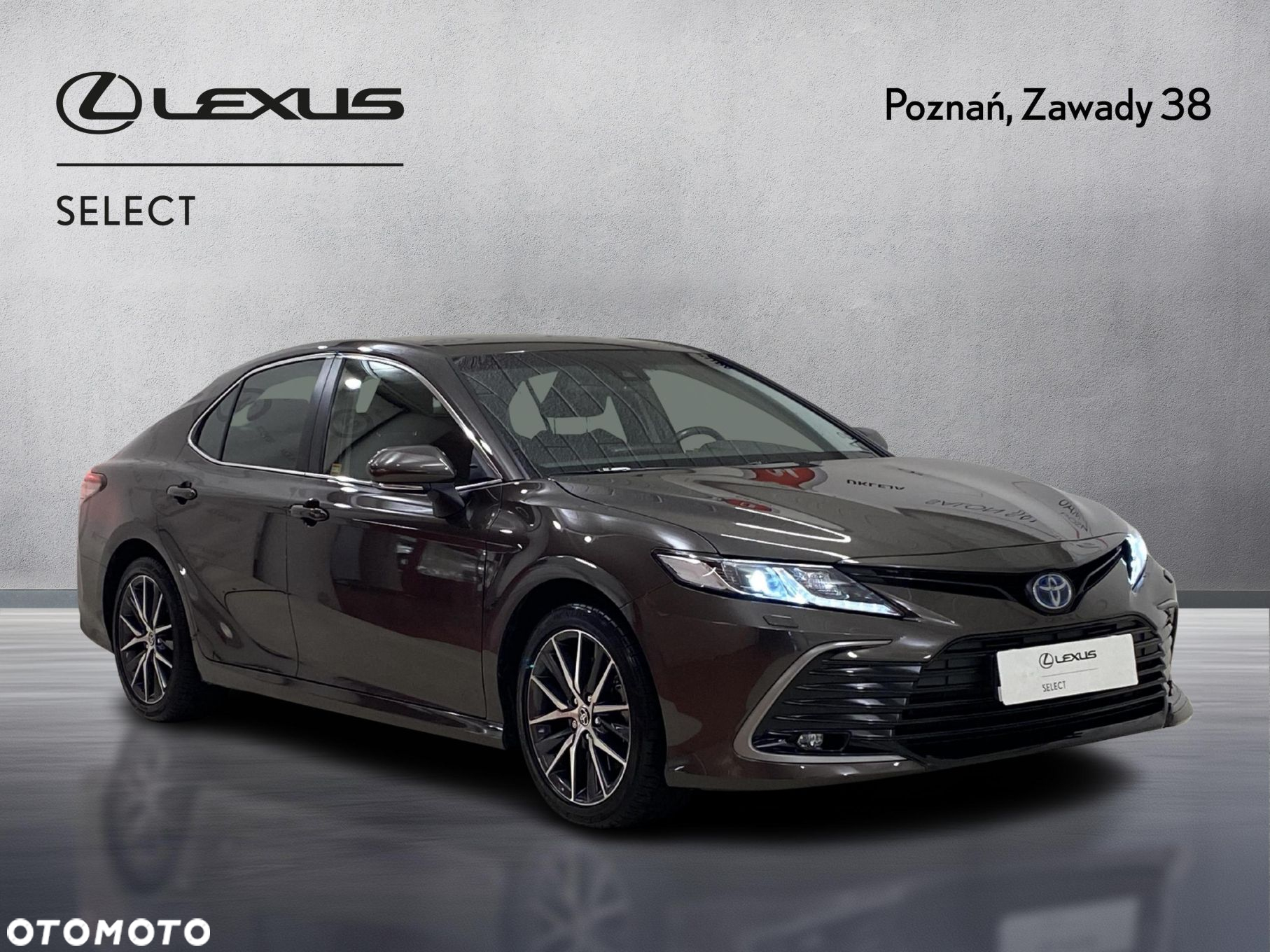 Toyota Camry 2.5 Hybrid Prestige CVT - 8