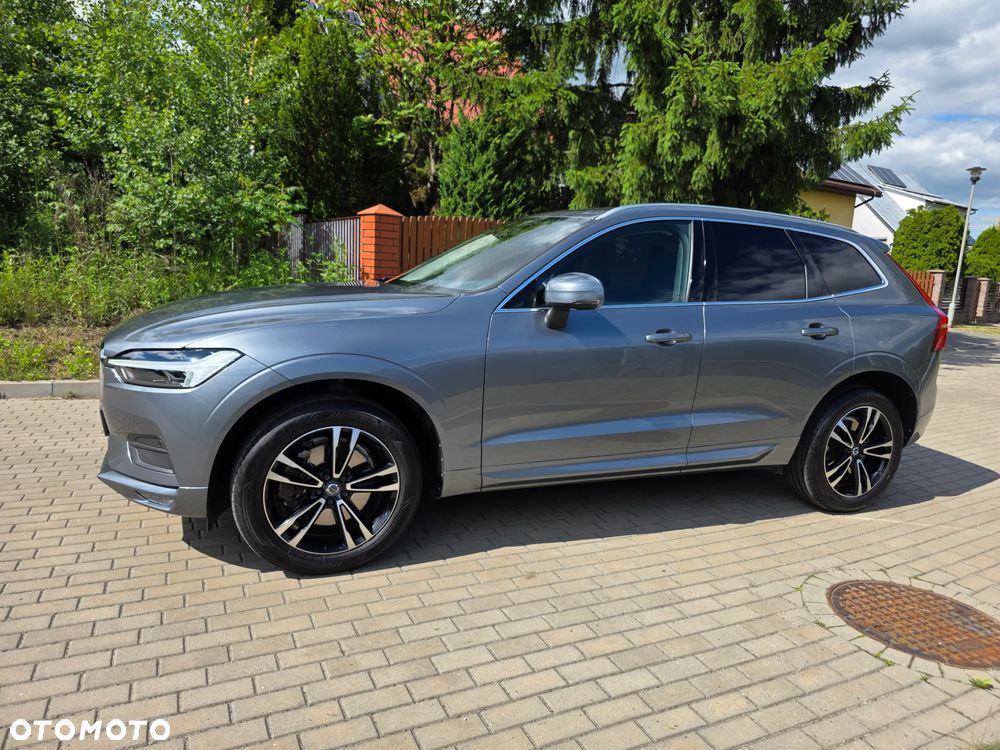 Volvo XC 60 T4 Momentum Pro - 11
