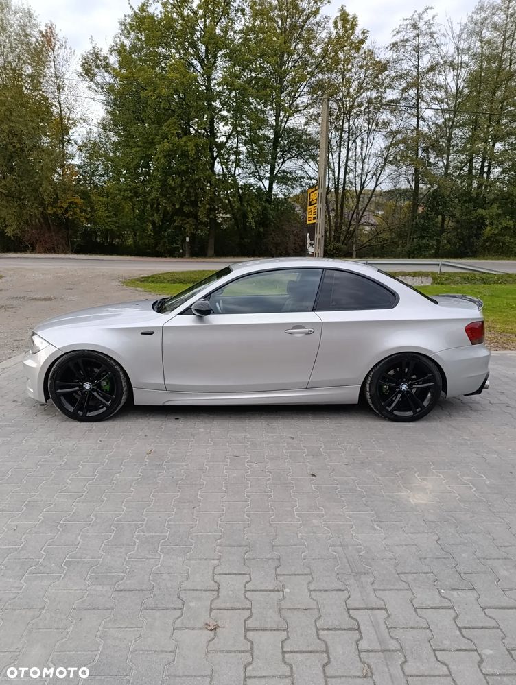 BMW 1 Series 2010 photo 3