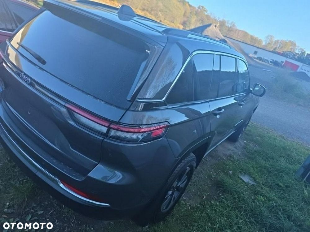 Jeep Grand Cherokee - 6