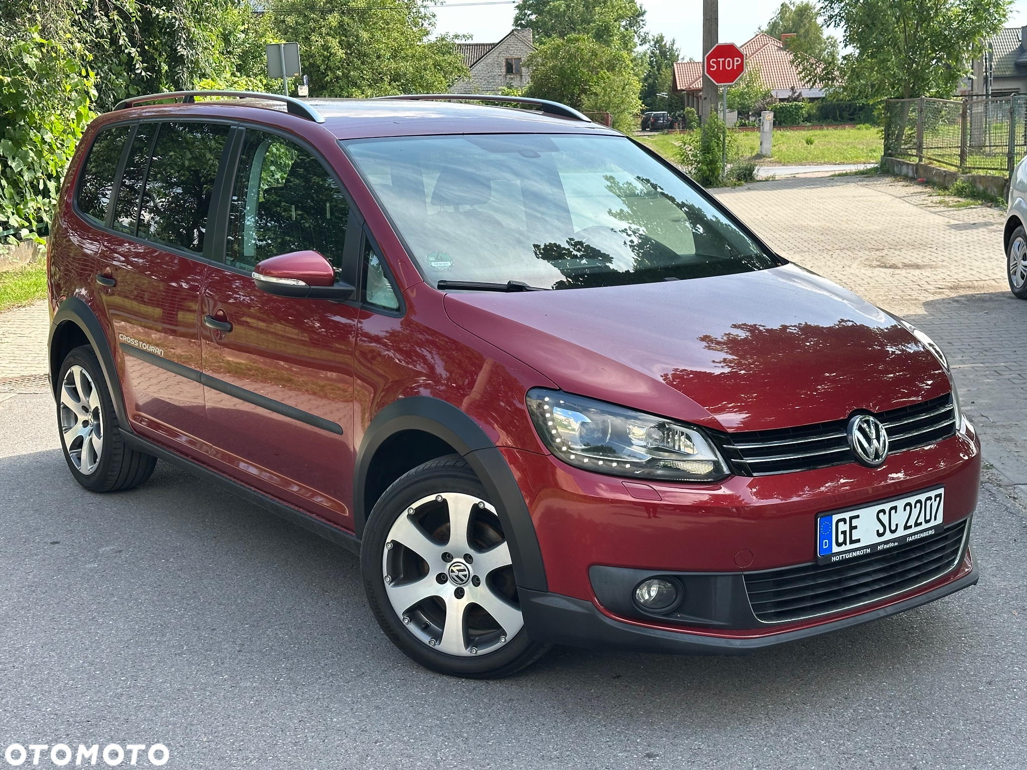 Volkswagen Touran 1.4 TSI Cross - 24