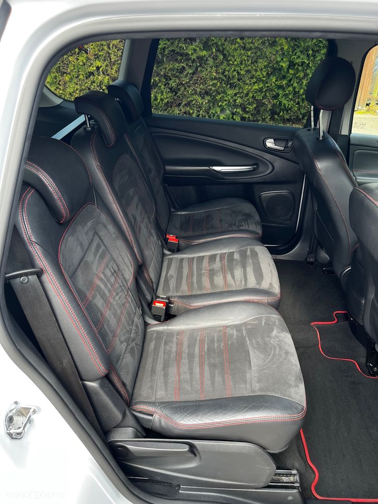 Ford S-Max 2.0 T Titanium - 13