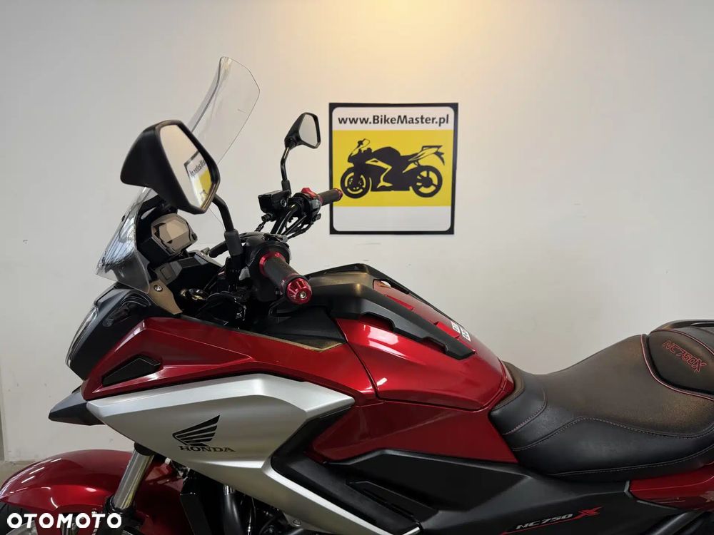 Honda NC - 20