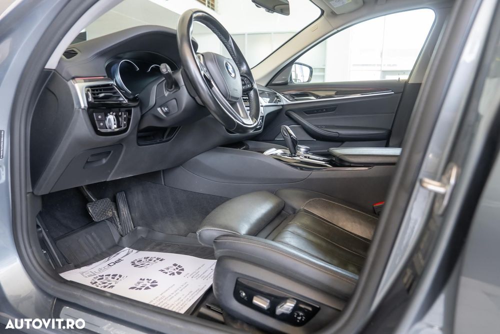 BMW Seria 5 520d Aut. Luxury Line - 17