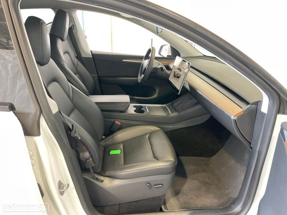 Tesla Model Y Long Range Tração Traseira - 6