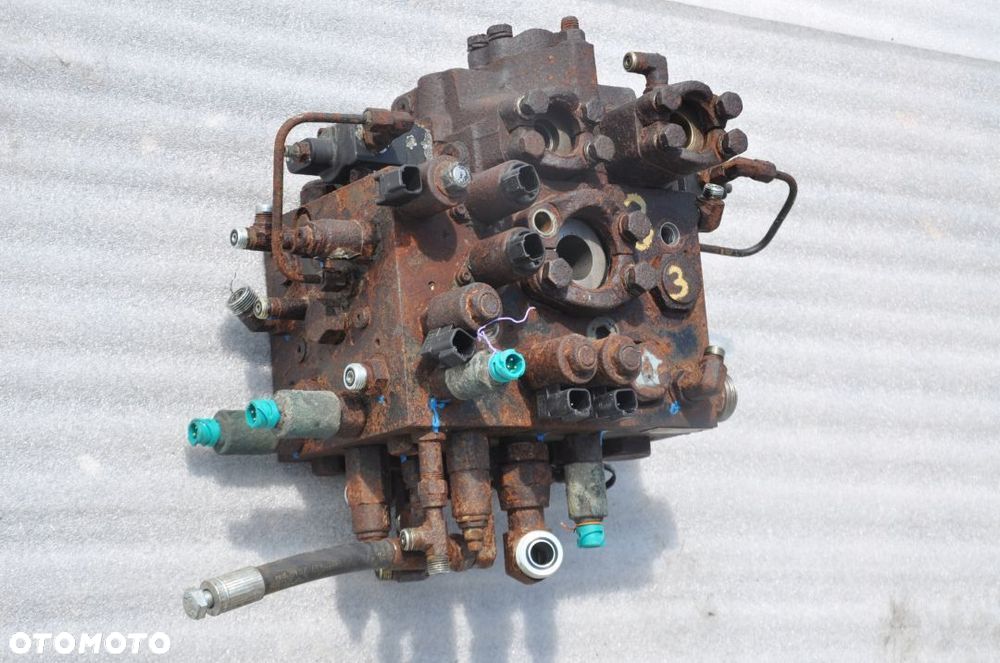 ROZDZIELACZ TEREX TA25 TA30 15332706 - 3