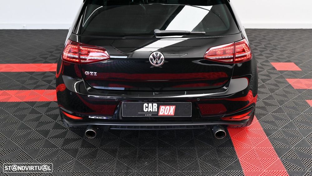 VW Golf 2.0 TSi GTi DSG - 28