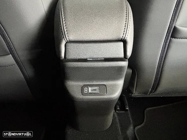 Alfa Romeo Junior 1.2 eDCT6 - 12