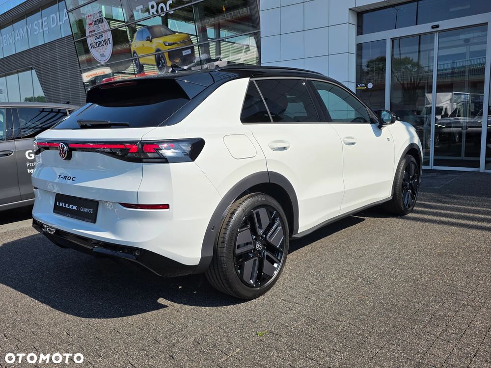 Volkswagen T-Roc 1.5 eTSI R-Line DSG - 8
