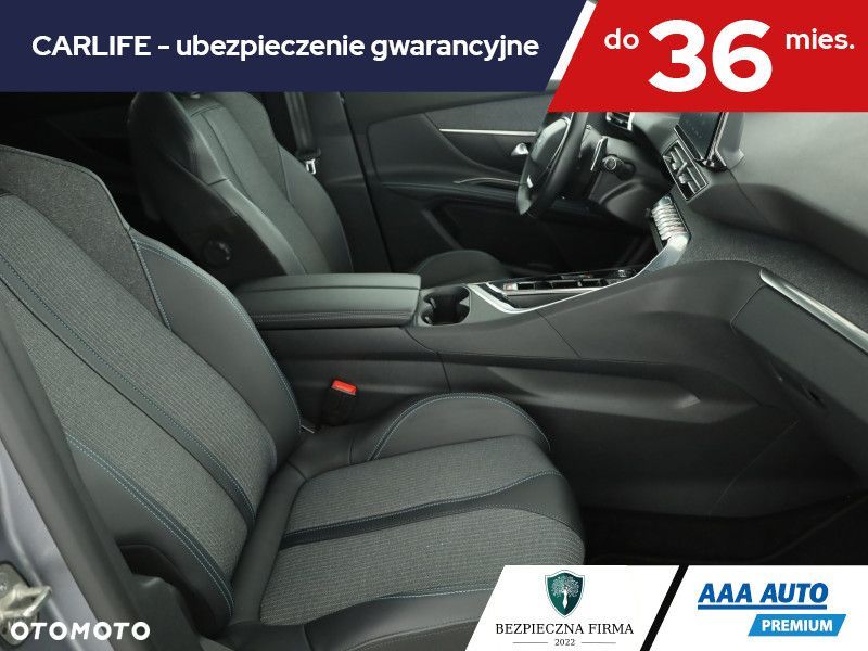 Peugeot 5008 - 8