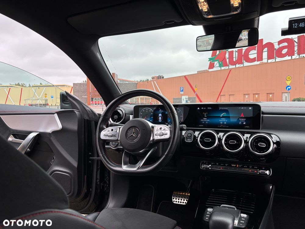 Mercedes-Benz CLA 200 d AMG Line 8G-DCT - 12
