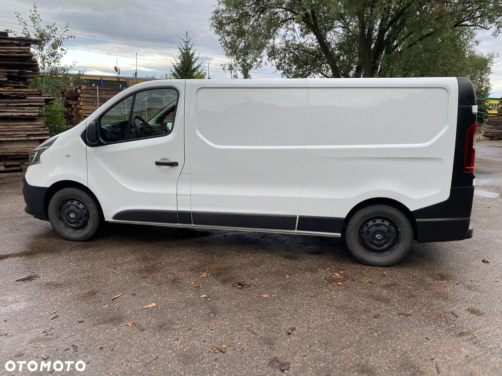 Renault Trafic - 15