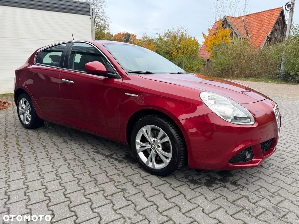 Alfa Romeo Giulietta 2.0 JTDM Distinctive - 10
