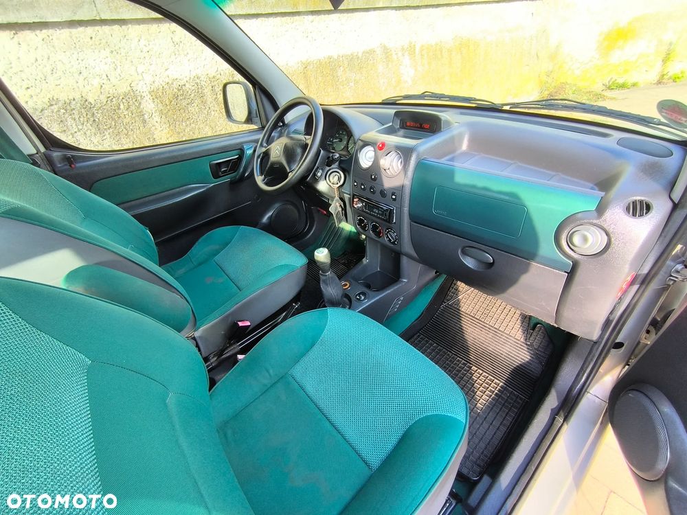 Citroën Berlingo II 1.6i Pakiet Plus - 12