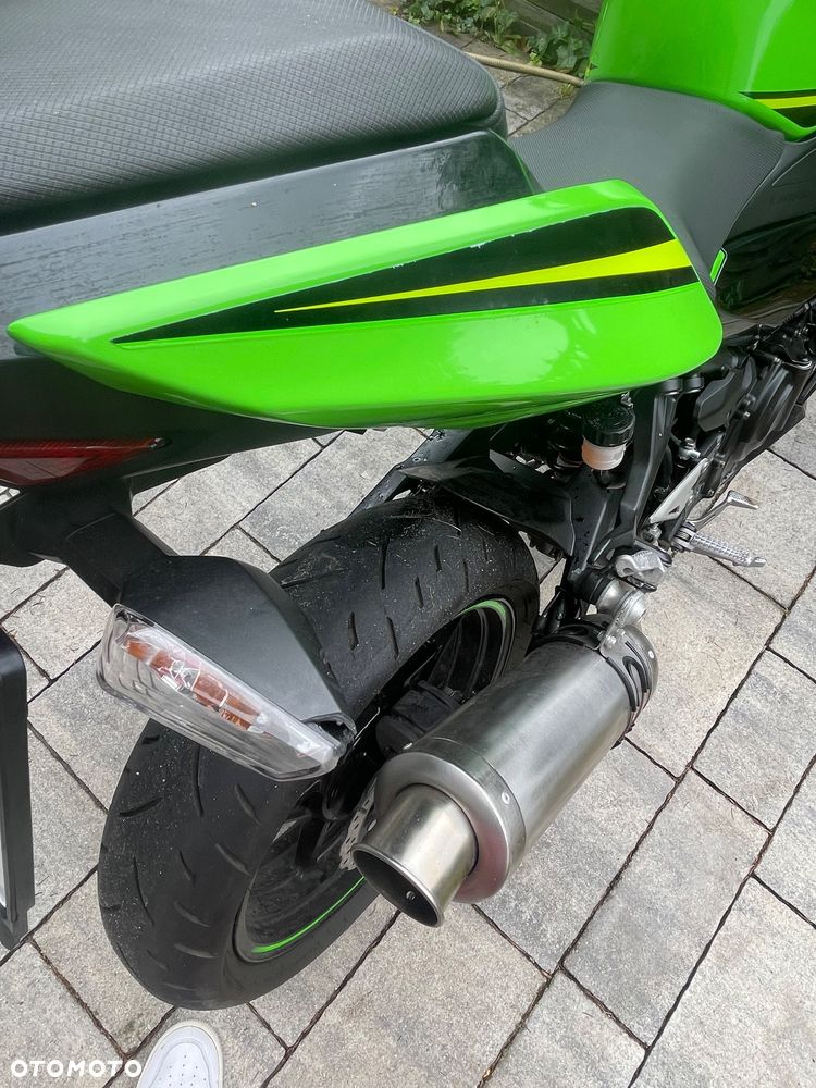 Kawasaki Ninja 400 - 4