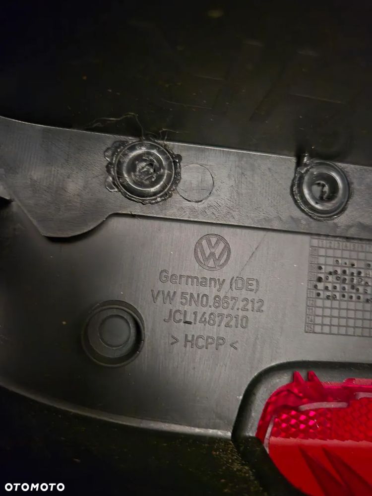 TIGUAN I KANAPA BOCZEK DRZWI TYŁ - 14
