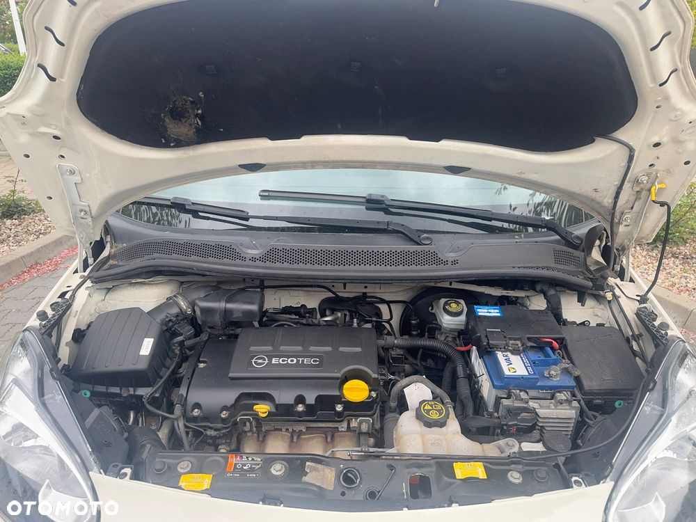 Opel Adam 1.2 Glam S&S - 2