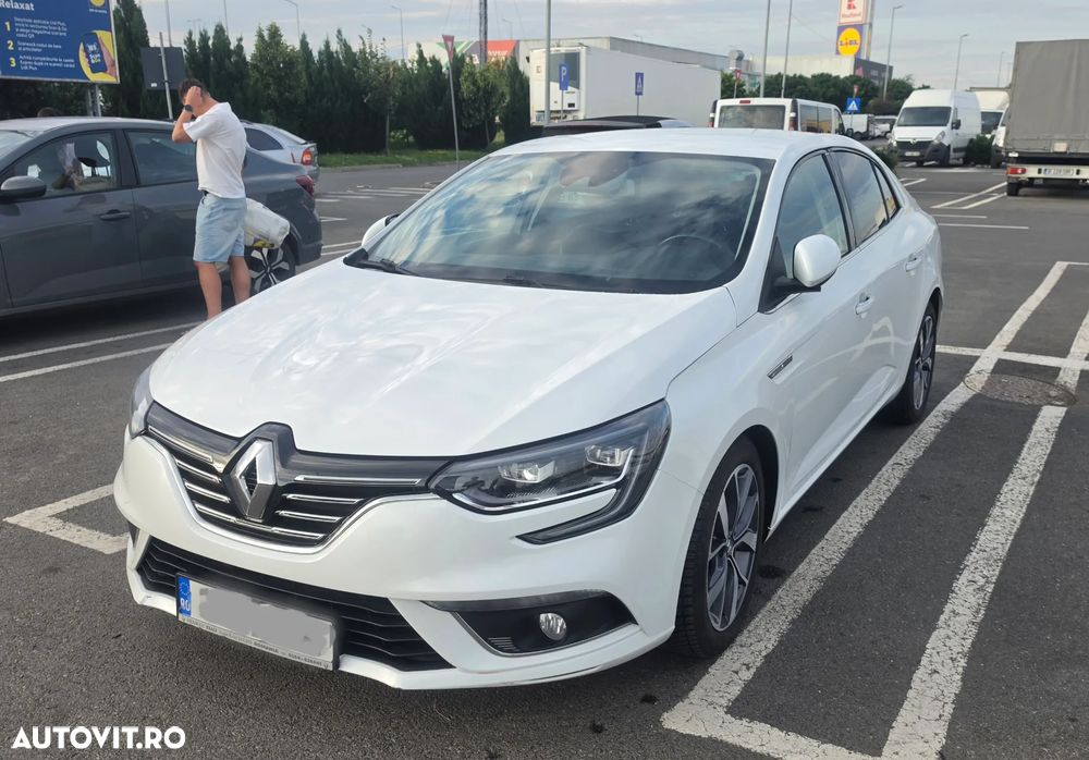 Renault Megane - 1