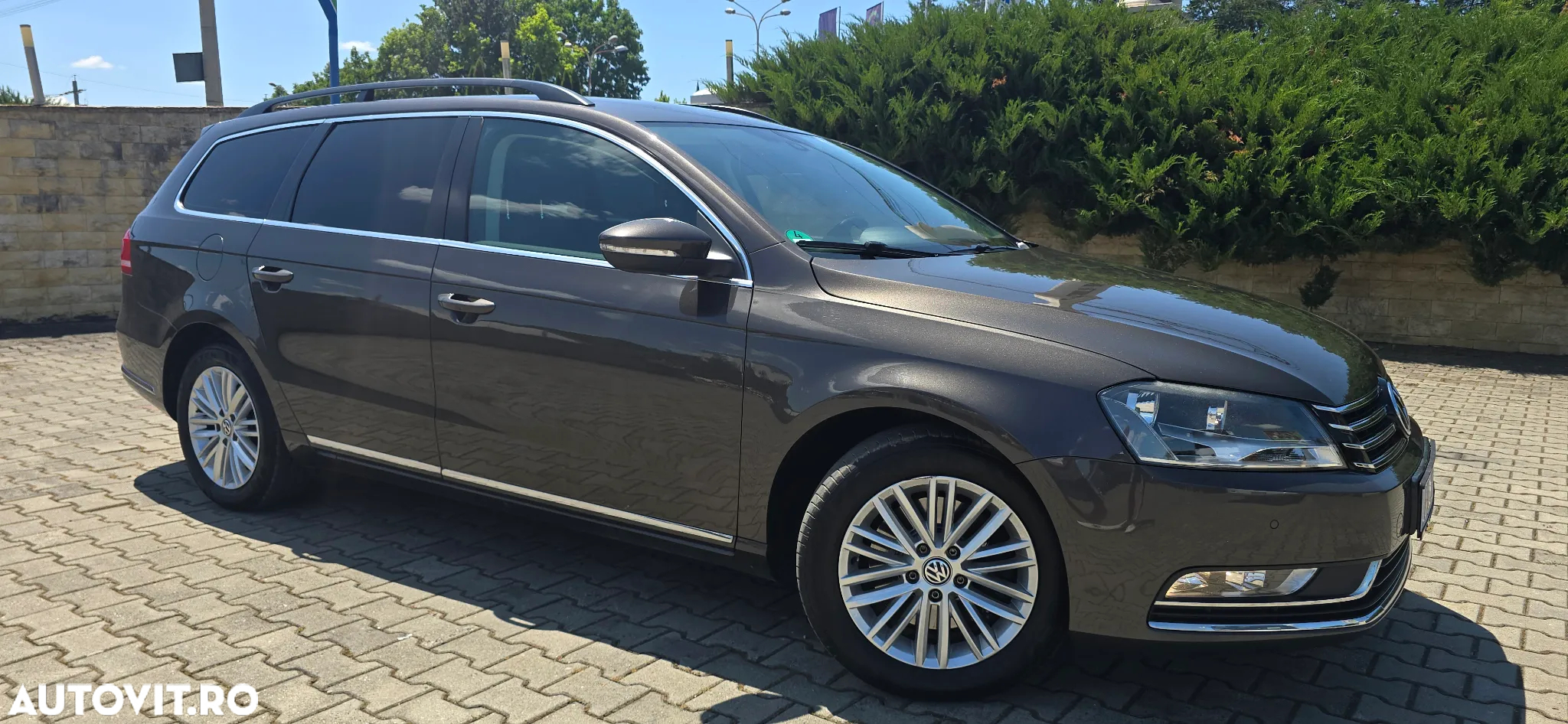 Volkswagen Passat Variant 2.0 TDI BlueMotion Technology Exclusive - 7