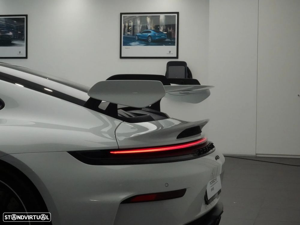Porsche 911 (992) GT3 PDK - 6