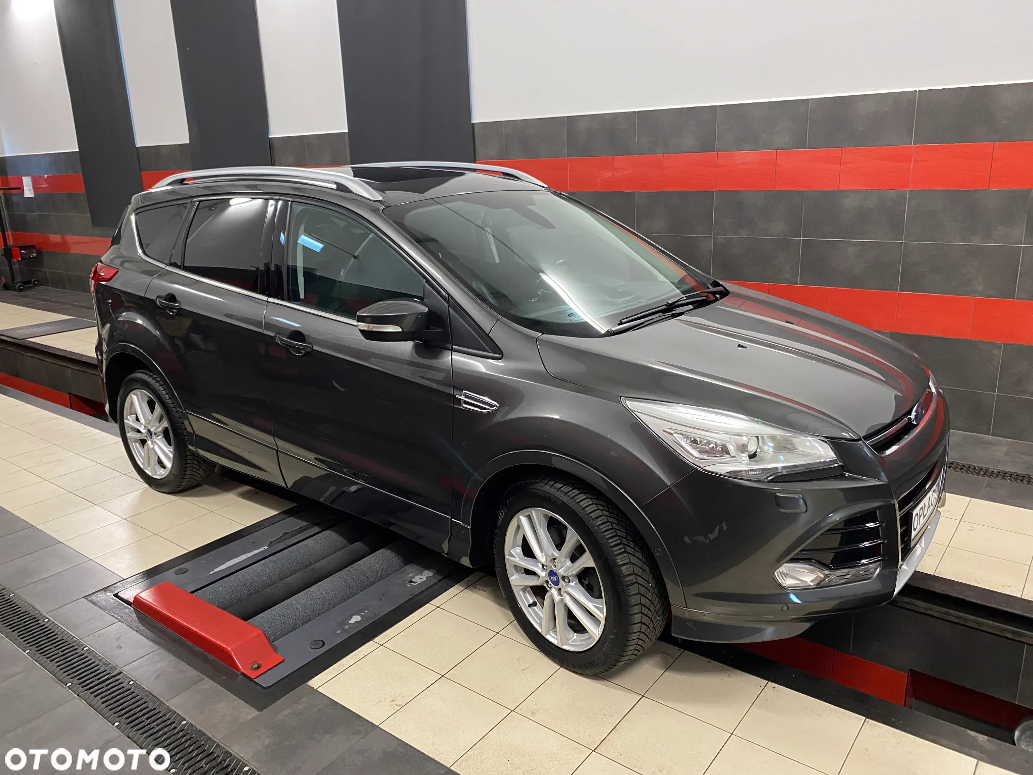 Ford Kuga 2.0 TDCi 4x4 Individual - 5