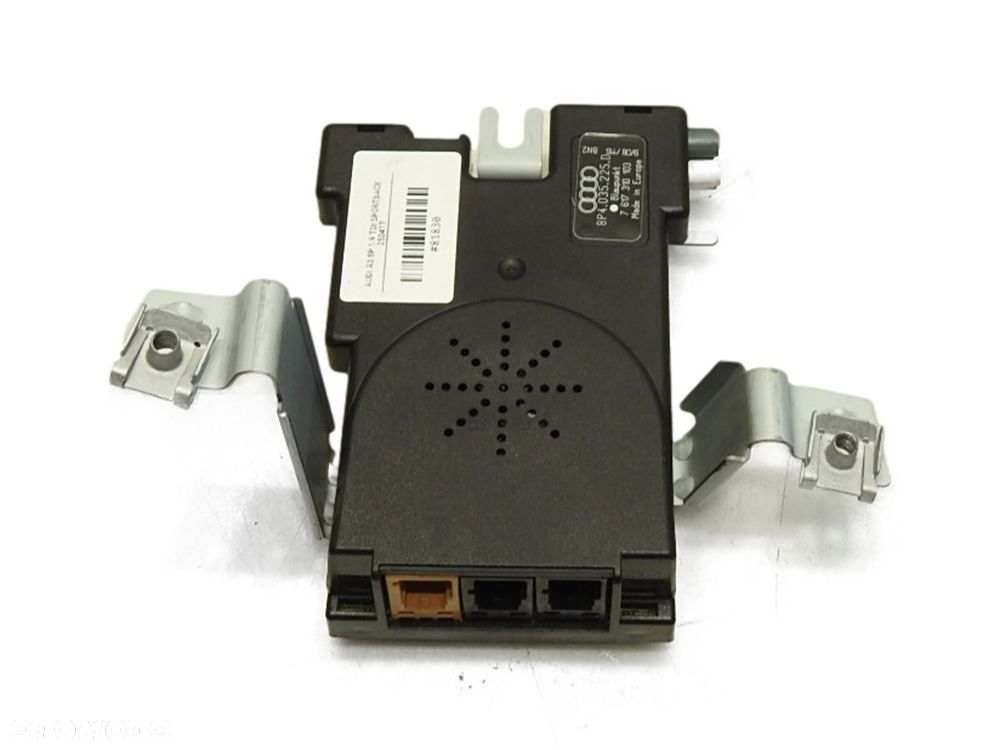 WZMACNIACZ ANTENY AUDI A3 8P 8P4035225D - 1