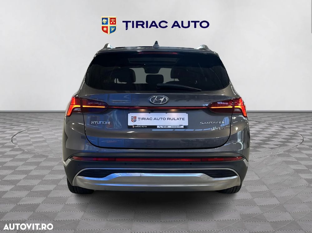 Hyundai Santa Fe - 4