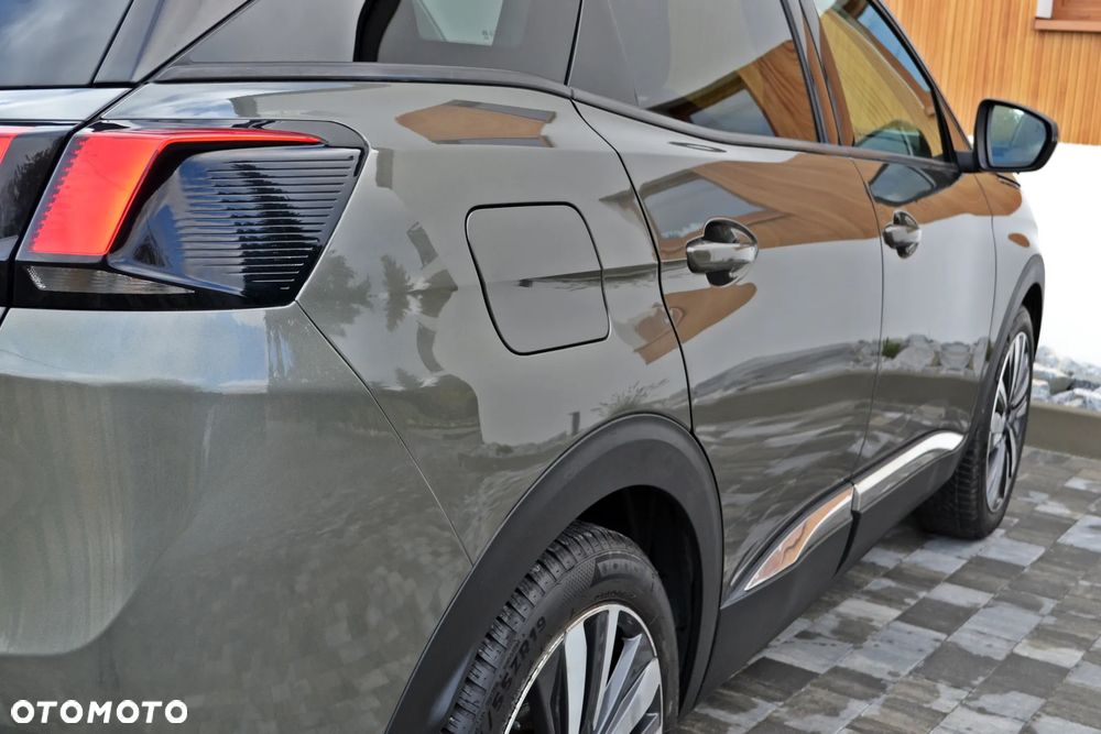Peugeot 3008 - 16